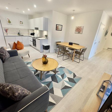 3Bedroom, 2Bathroom, Balcony,Luxury Flat Westfield London Eksteriør bilde