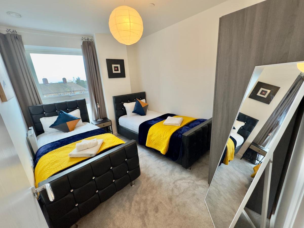 3Bedroom, 2Bathroom, Balcony,Luxury Flat Westfield London Eksteriør bilde
