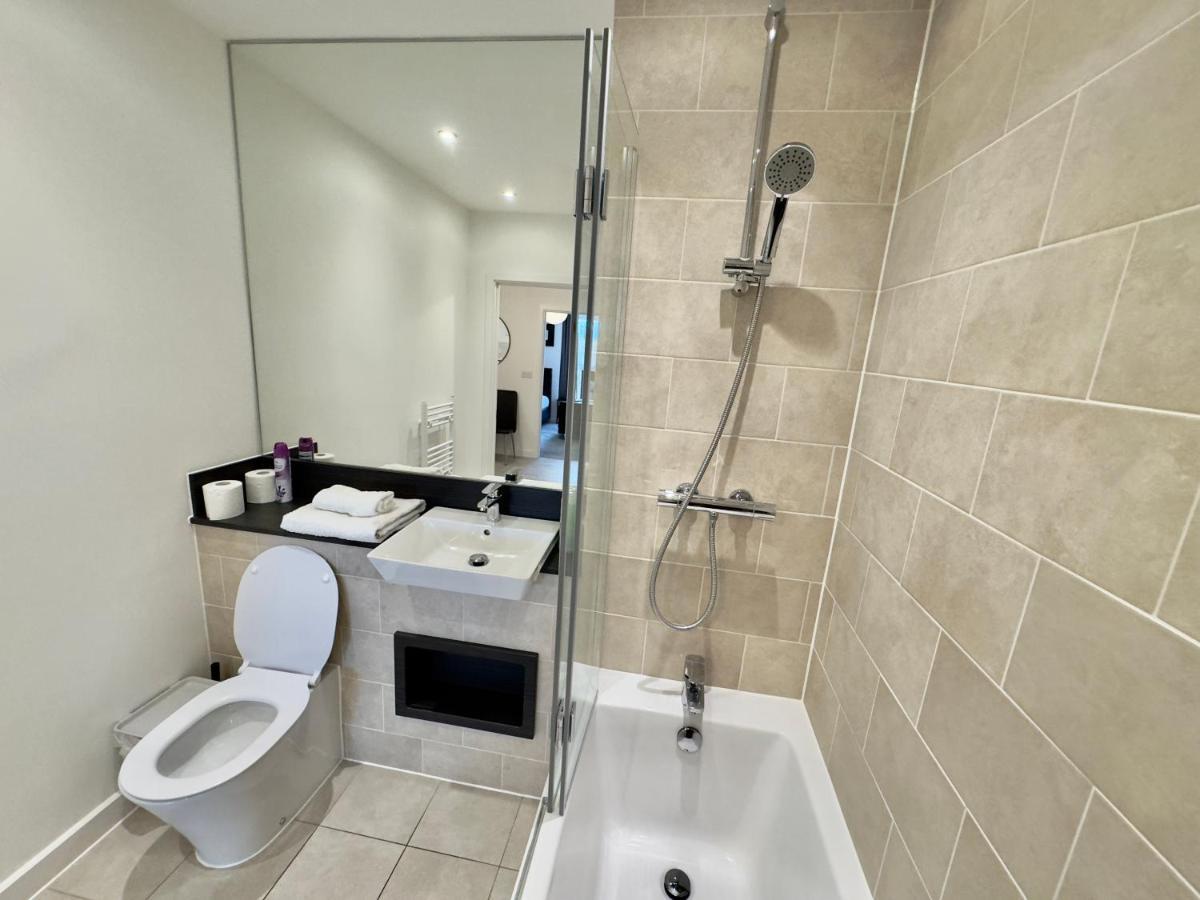 3Bedroom, 2Bathroom, Balcony,Luxury Flat Westfield London Eksteriør bilde