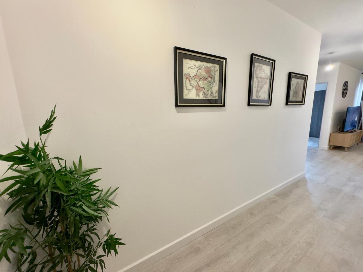 3Bedroom, 2Bathroom, Balcony,Luxury Flat Westfield London Eksteriør bilde