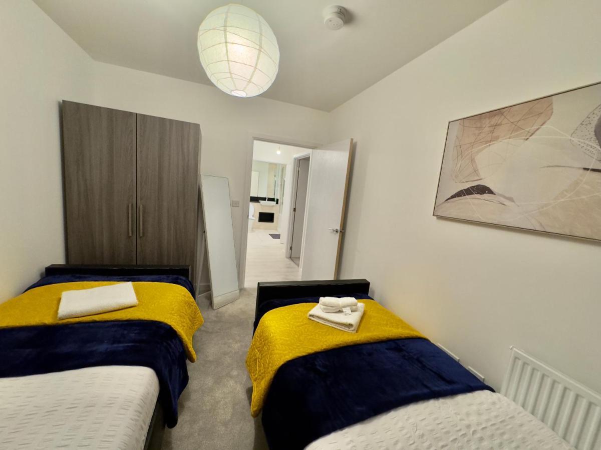 3Bedroom, 2Bathroom, Balcony,Luxury Flat Westfield London Eksteriør bilde